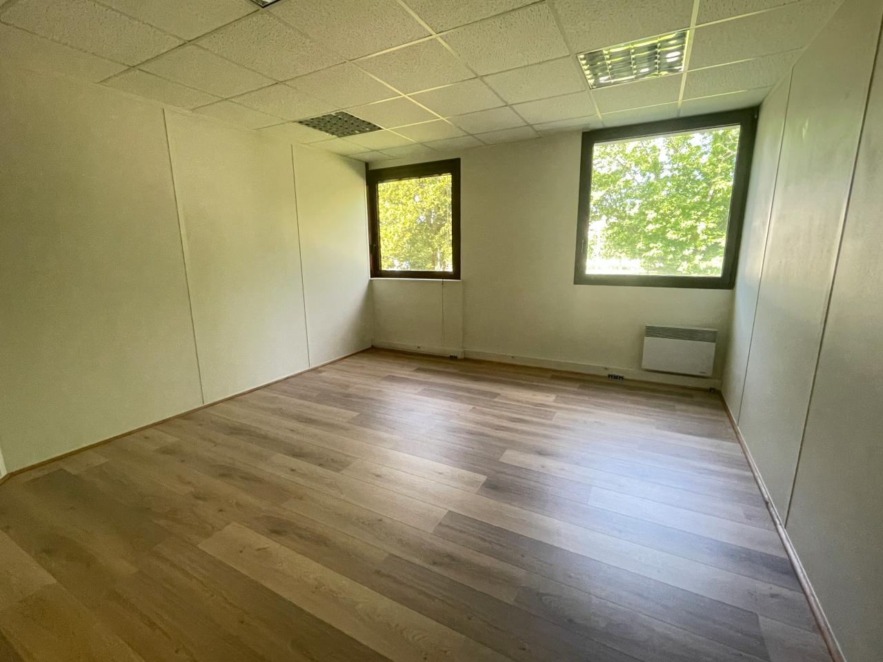 Bureau Rennes 263m² Location bureau Rennes Ille-et-Vilaine OLBUR2419906 2